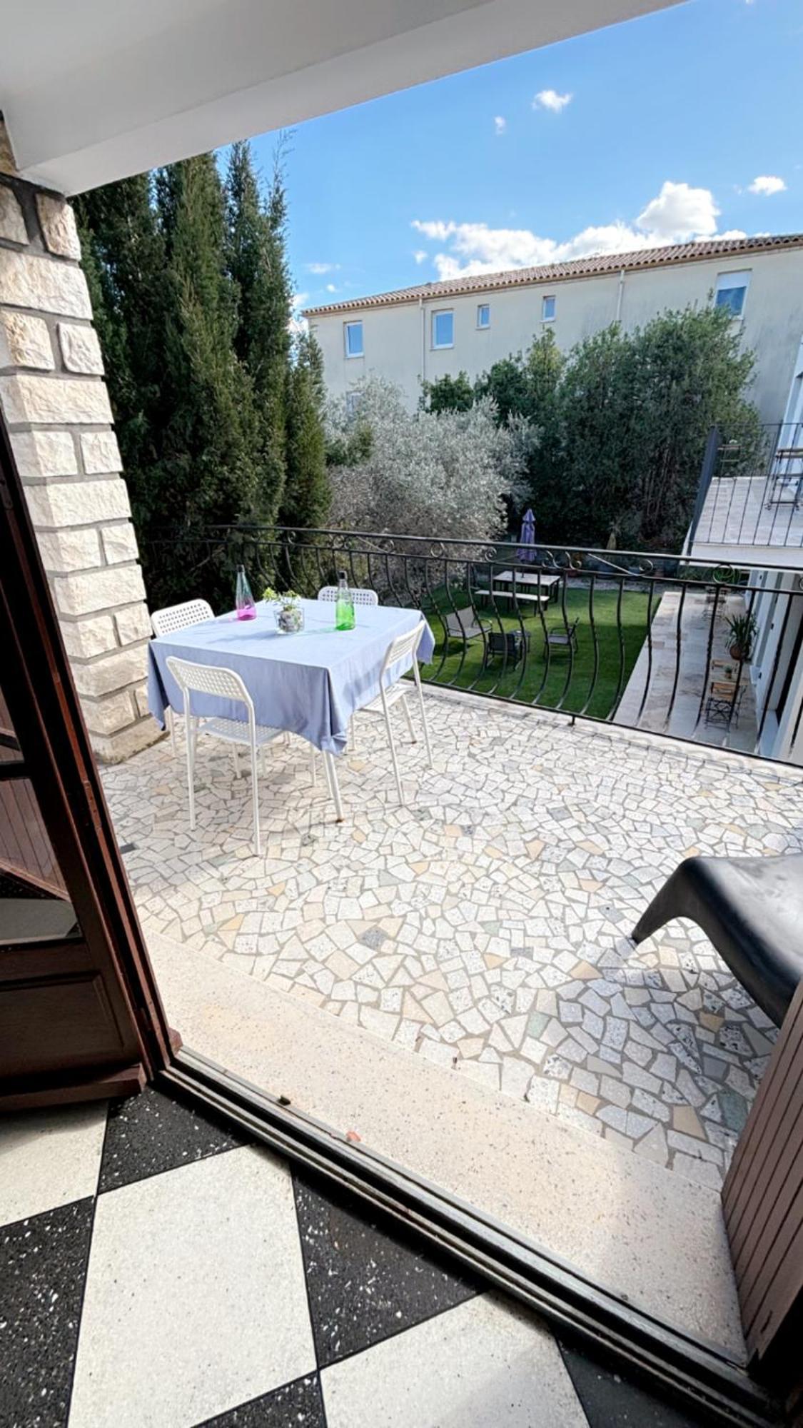 Appartement L'Olivier Arles Exterior photo